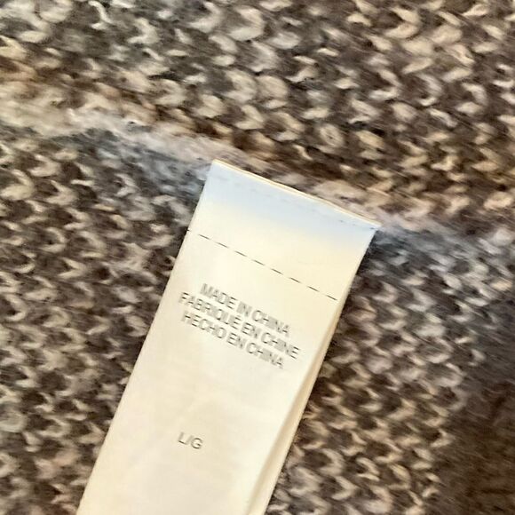 🍀Lucky Brand🍀 Gray Cheetah Print Oversized Sweater, Size L - Picture 8 of 8